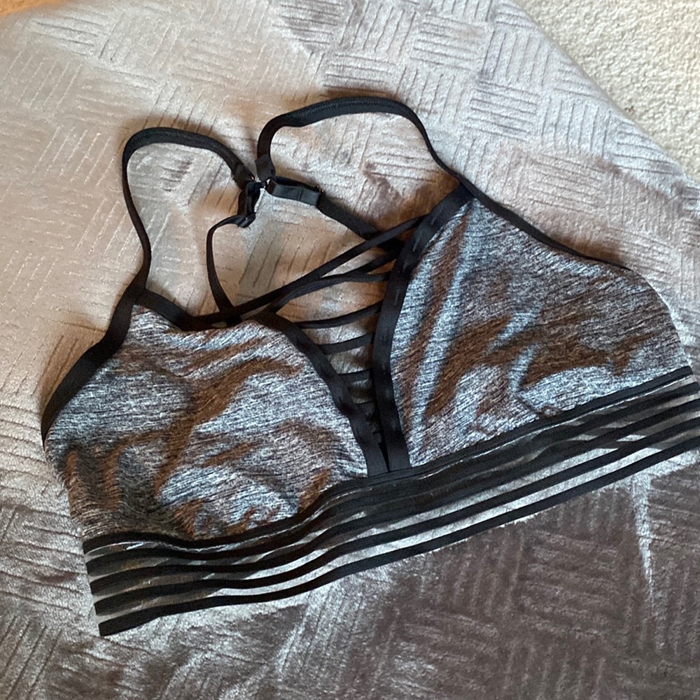 VS Pink sports bra small DD